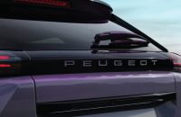 Comparativa 2026: Peugeot 2008 vs Jeep Avenger por equipamiento, consumo y precio en SUV-B accesible