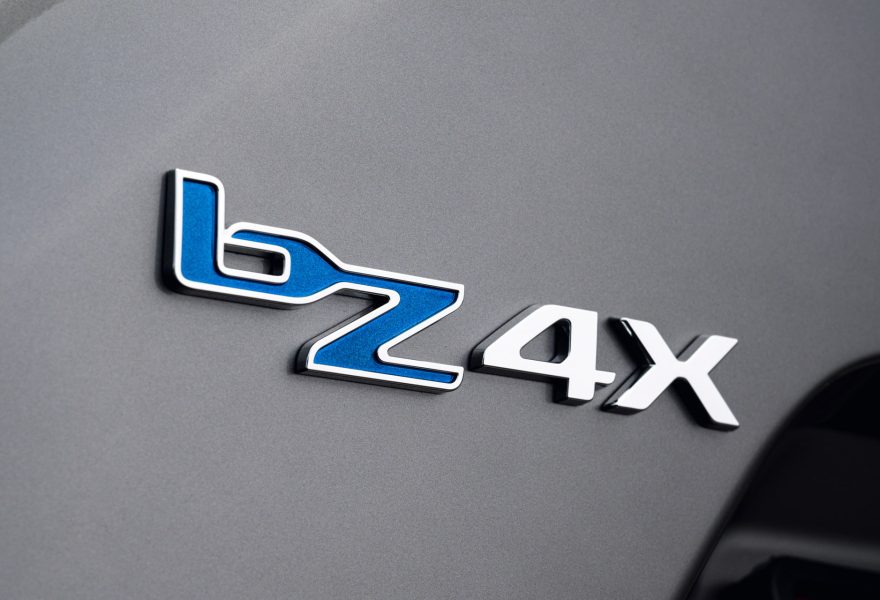 Toyota bZ4X review: el compacto eléctrico que apuesta por fiabilidad y consumo contenido