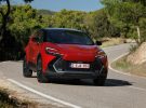 Toyota C-HR Plug-in vs Peugeot 3008 Hybrid: comparativa de SUV-C híbridos enchufables por autonomía eléctrica y consumo real