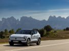 Volvo EX30 vs Smart #1: comparativa de SUV-B eléctricos urbanos por autonomía real y seguridad