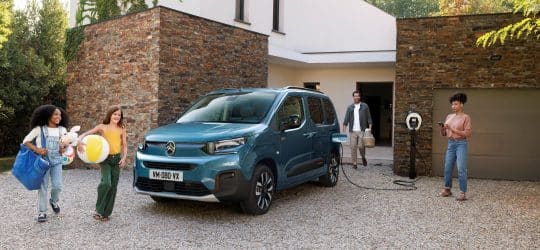 Maxus e-Deliver 3 vs Peugeot e-Partner vs Citroën ë-Berlingo: la pequeña eléctrica de reparto que más conviene