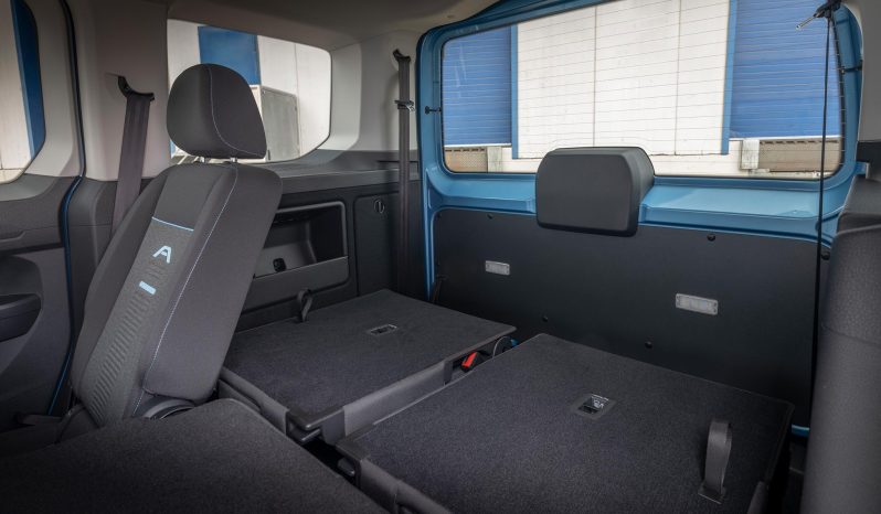 Ford Tourneo Connect full