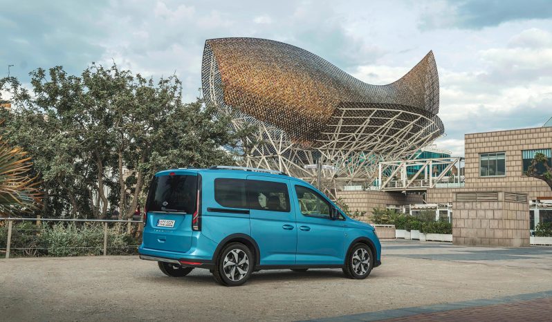 Ford Tourneo Connect full