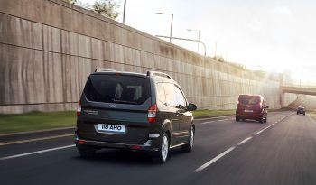 Ford Tourneo Courier lleno