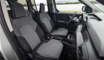 Ford Tourneo Courier full