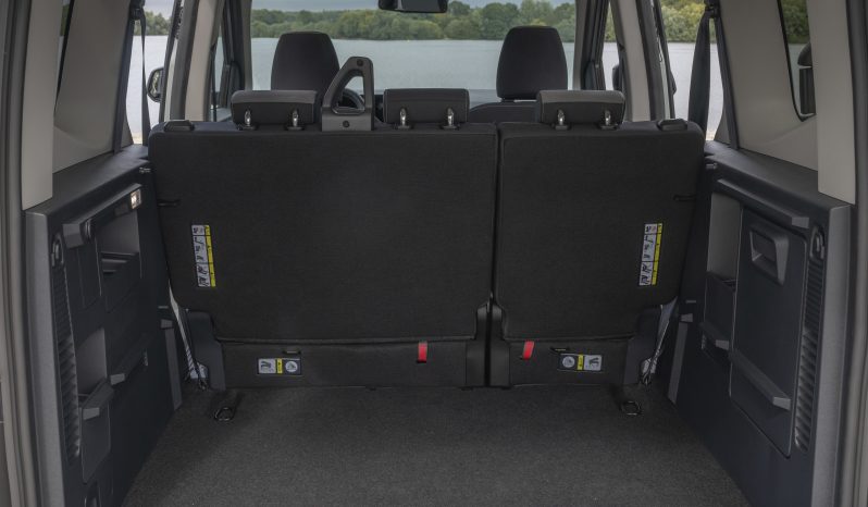 Ford Tourneo Courier full