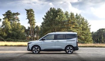 Ford Tourneo Courier full