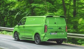 Ford Transit Custom full