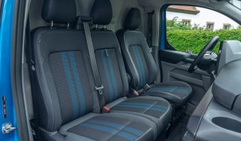 Ford Transit Custom full