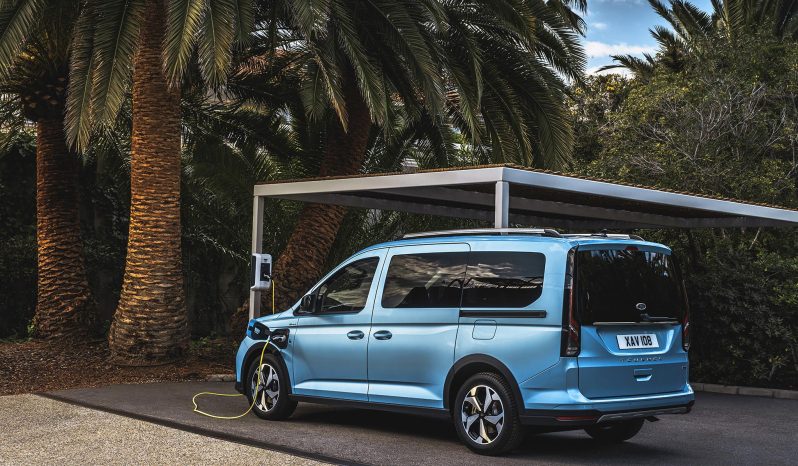 Ford Tourneo Connect full
