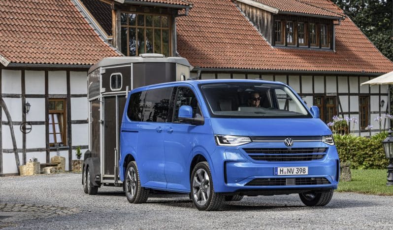 Volkswagen T7 Caravelle full