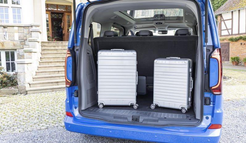 Volkswagen T7 Caravelle full