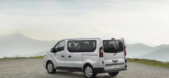 Nissan Primastar: análisis del furgón mediano que apuesta por la fiabilidad japonesa para el día a día profesional