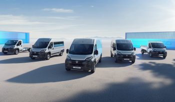 Peugeot e-Boxer full