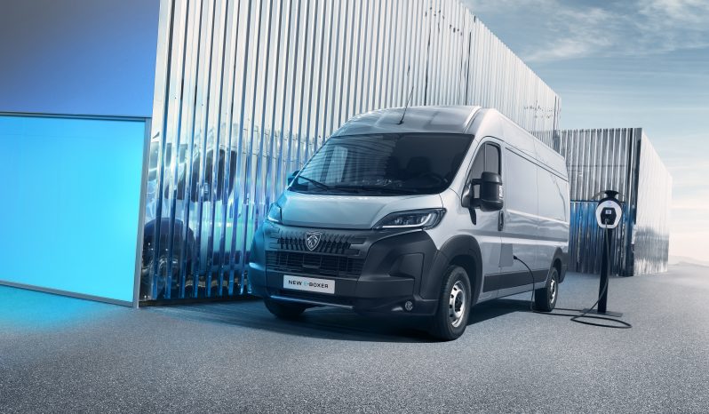 Peugeot Boxer full