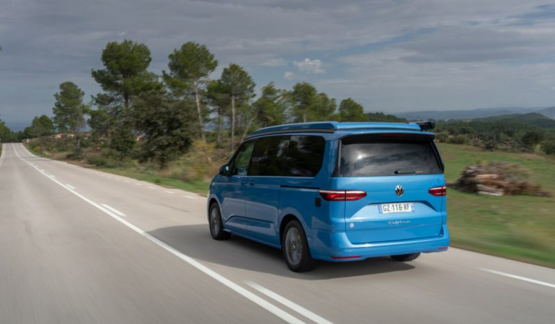 Volkswagen T7 California full