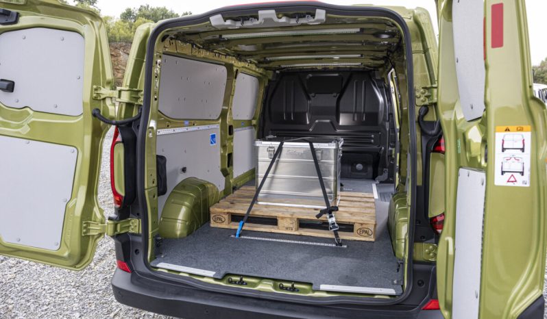 Volkswagen T7 Transporter full