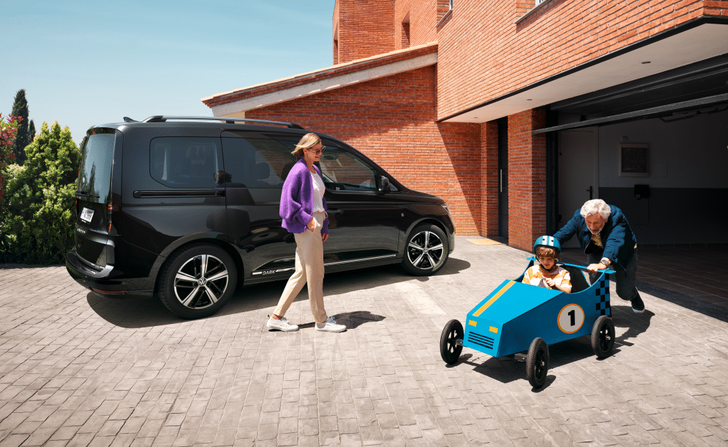 2024 Volkswagen Caddy Dark Label Maxi