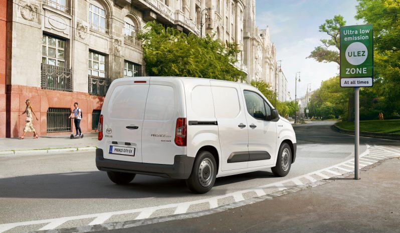 Toyota Proace City Electric lleno