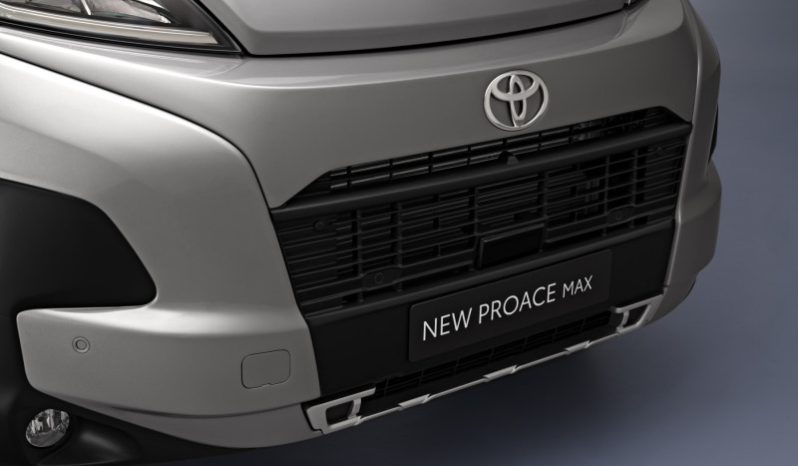 Toyota Proace Max full