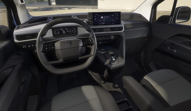 Peugeot e-Partner full