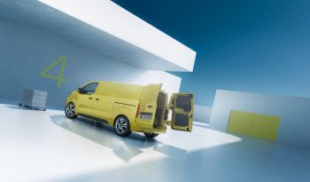 Opel Vivaro Electric full