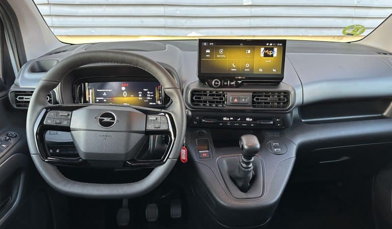 Opel Combo Electric full