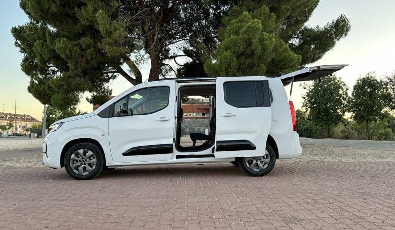Opel Combo Electric full