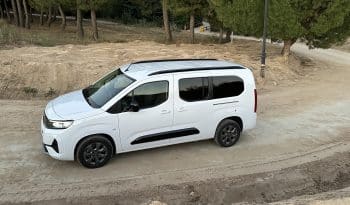 Opel Combo Electric full