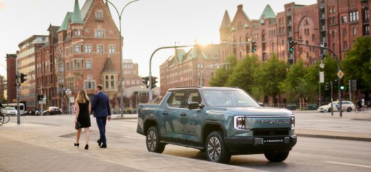 Maxus lanzará en la primavera de 2025 su pick-up eTerron 9, totalmente eléctrica, con tracción total, suspensión neumática y 442 caballos de potencia