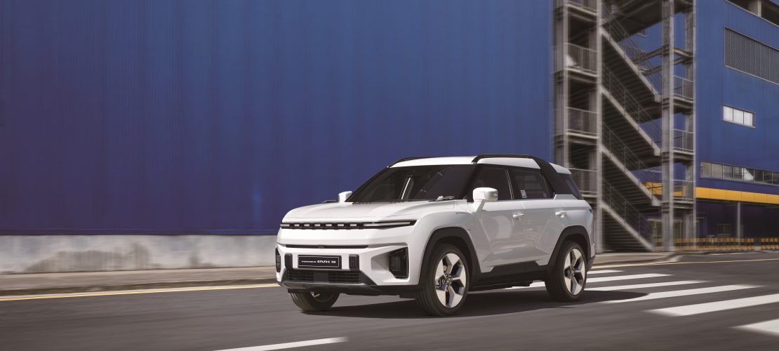 KGM Torres EVX Van, un nuevo vehículo comercial eléctrico que mantiene el estilo del modelo de calle