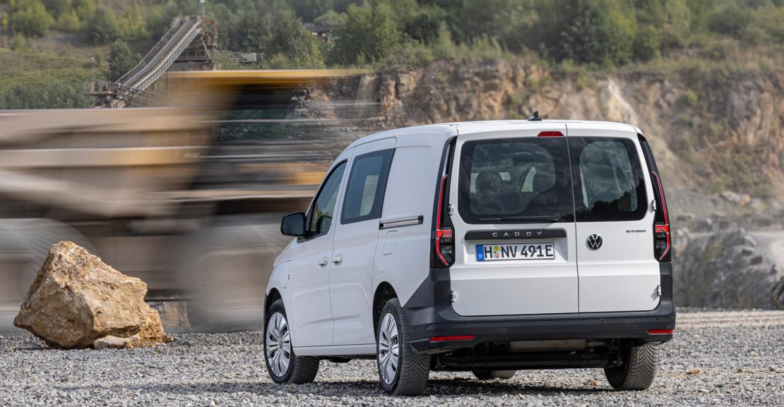 Las 7 mejores furgonetas camperizables en 2026: del compacto urbano al maxivan para vivir en ruta