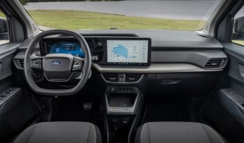 Ford E-Tourneo Courier full