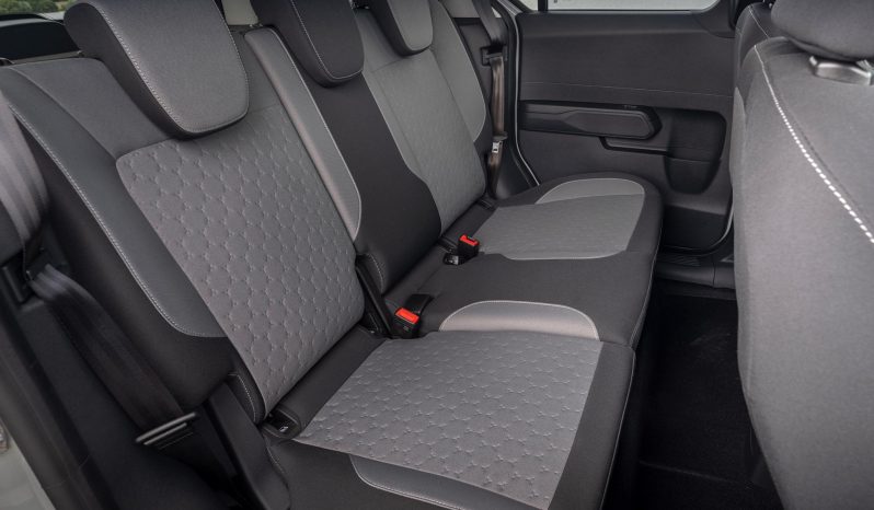 Ford Tourneo Courier full