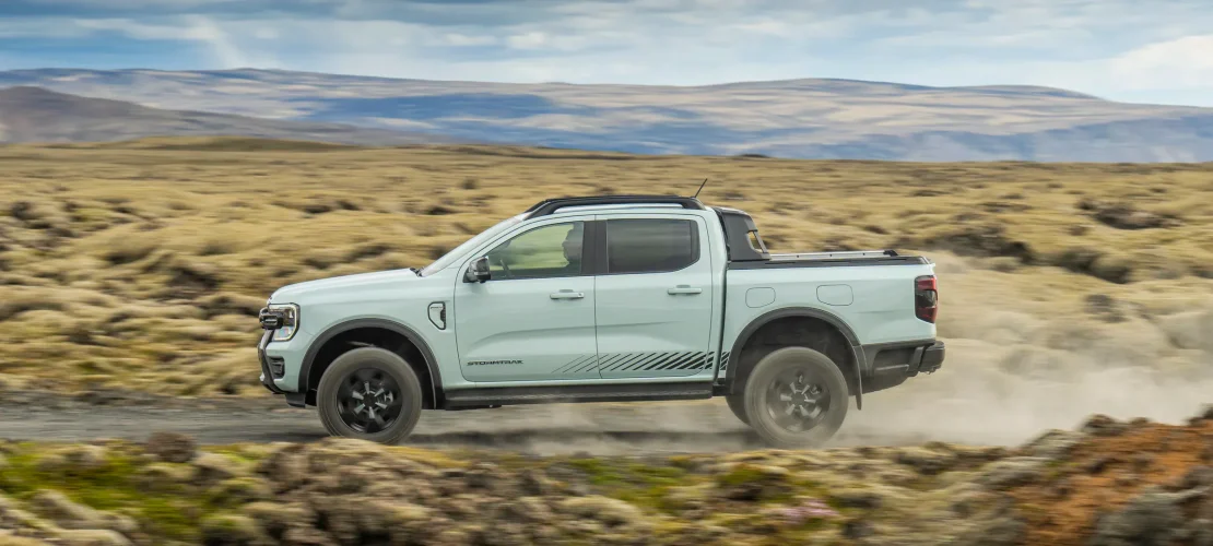 Ford Ranger PHEV: imbatible en distancias cortas, correcto en el día a día
