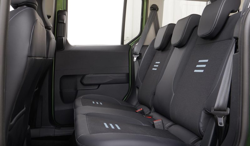 Ford Tourneo Courier full