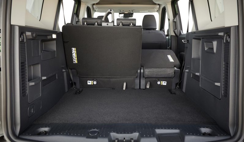 Ford Tourneo Courier full