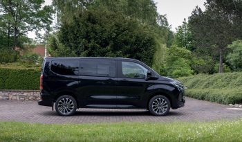 Ford Tourneo Custom full