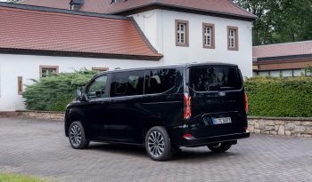 Ford Tourneo Custom full