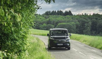 Ford Tourneo Custom full