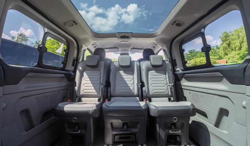 Ford Tourneo Custom full