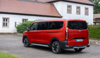 Ford Tourneo Custom full
