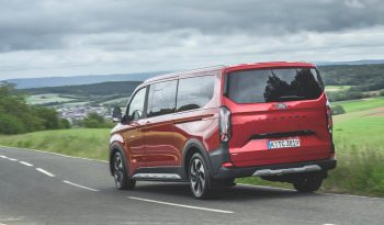 Ford Tourneo Custom full