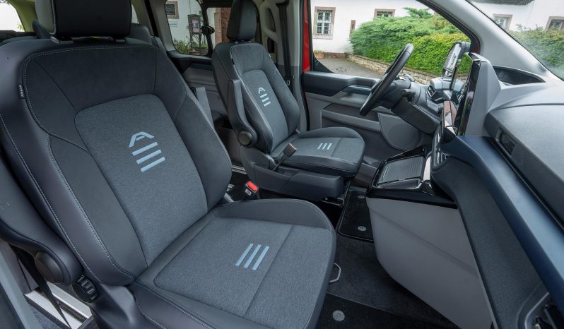 Ford Tourneo Custom full