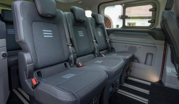 Ford Tourneo Custom full
