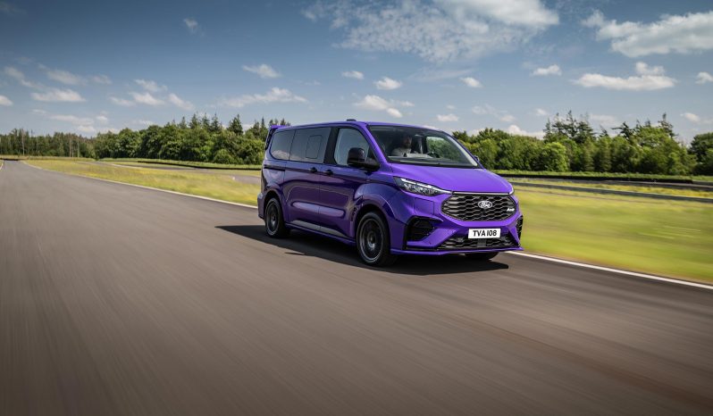 Ford Tourneo Custom full
