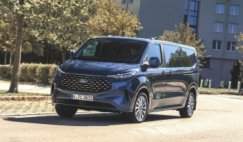 Ford Tourneo Custom full