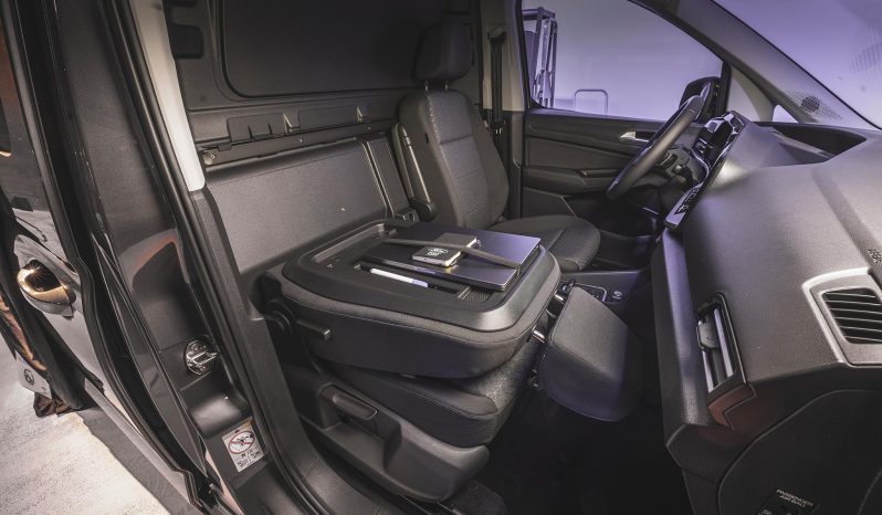 Ford Transit Connect full