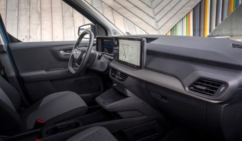 Ford Transit Courier full