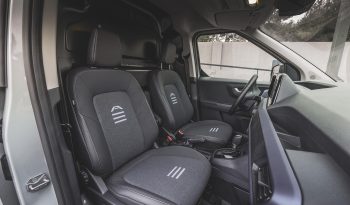 Ford Transit Courier full